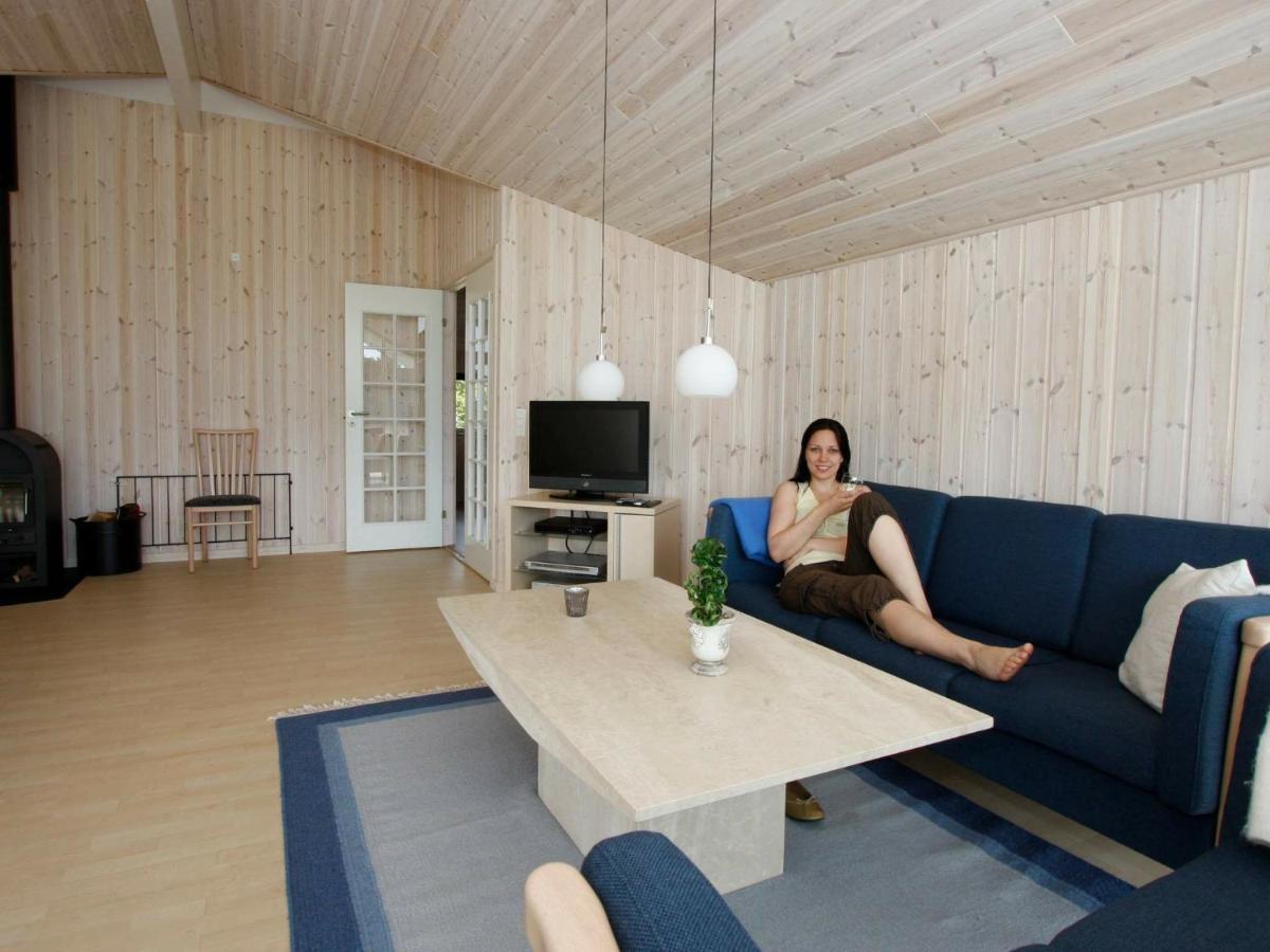 10 Person Holiday Home In R Dby Kramnitse Eksteriør billede