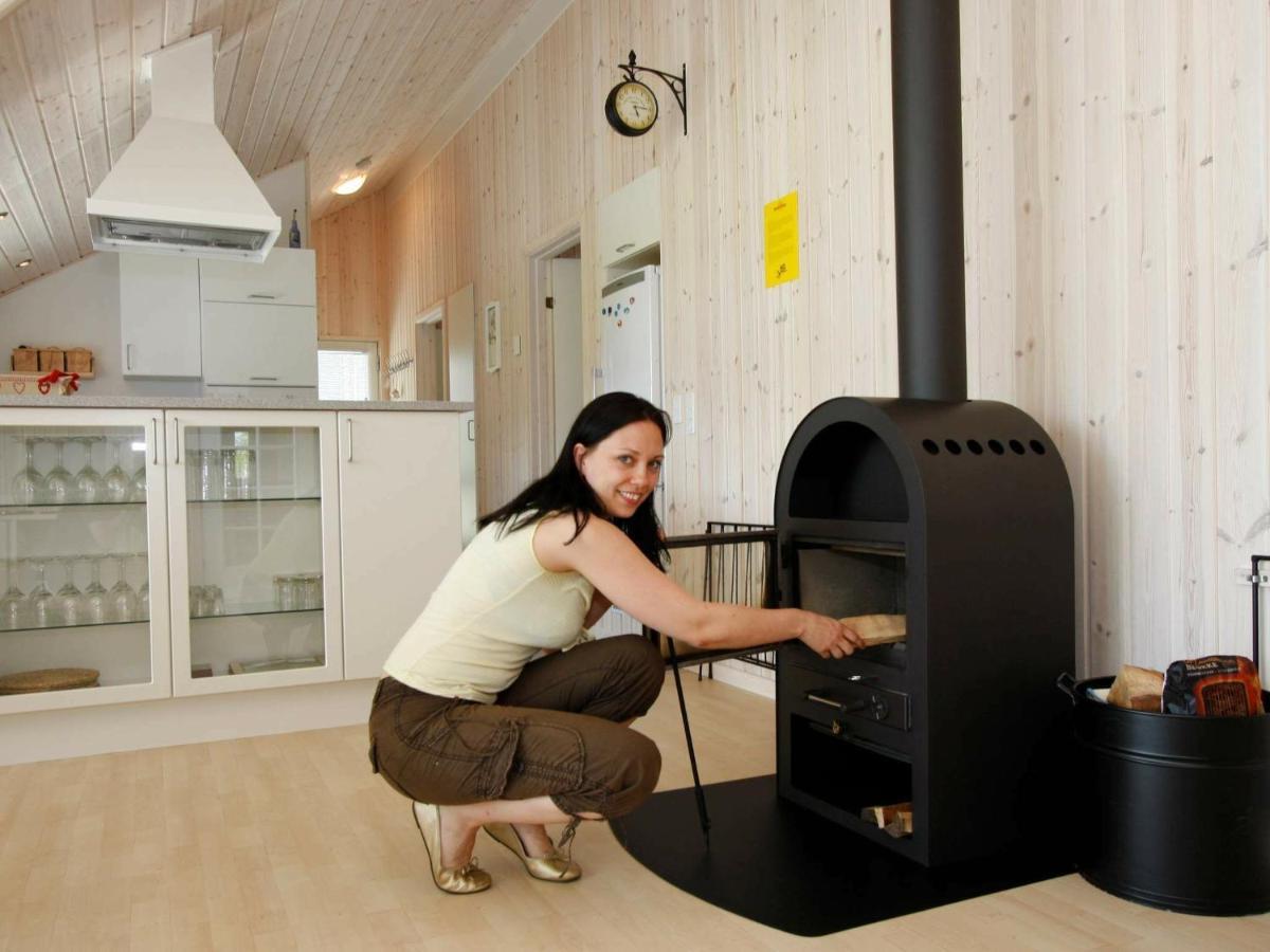 10 Person Holiday Home In R Dby Kramnitse Eksteriør billede
